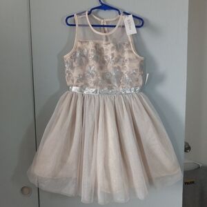 BCBGirls Shimmering Silver and Cream Dress NWT Size 6X